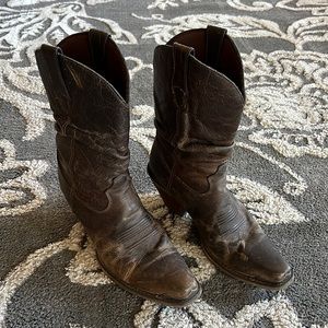 Crush Durango women’s cowboy boots